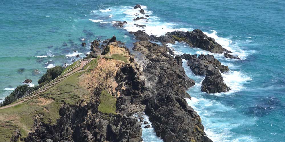 The Perfect Spotting Scope for Your Aussie Holiday Home