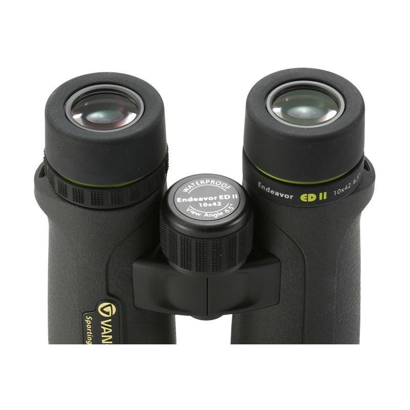 Vanguard Endeavor ED II 10x42Binoculars eye cups